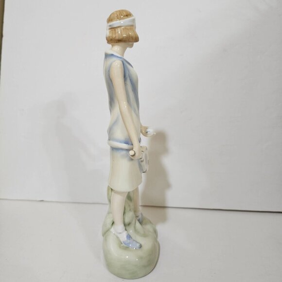 Royal Doulton Figurine HN3807 Emily by Alan Maslankowski Wimbledon '96 signed - Picture 4 of 6
